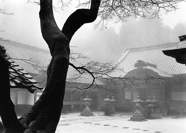 templehiei-sankyotojapan1976.jpg